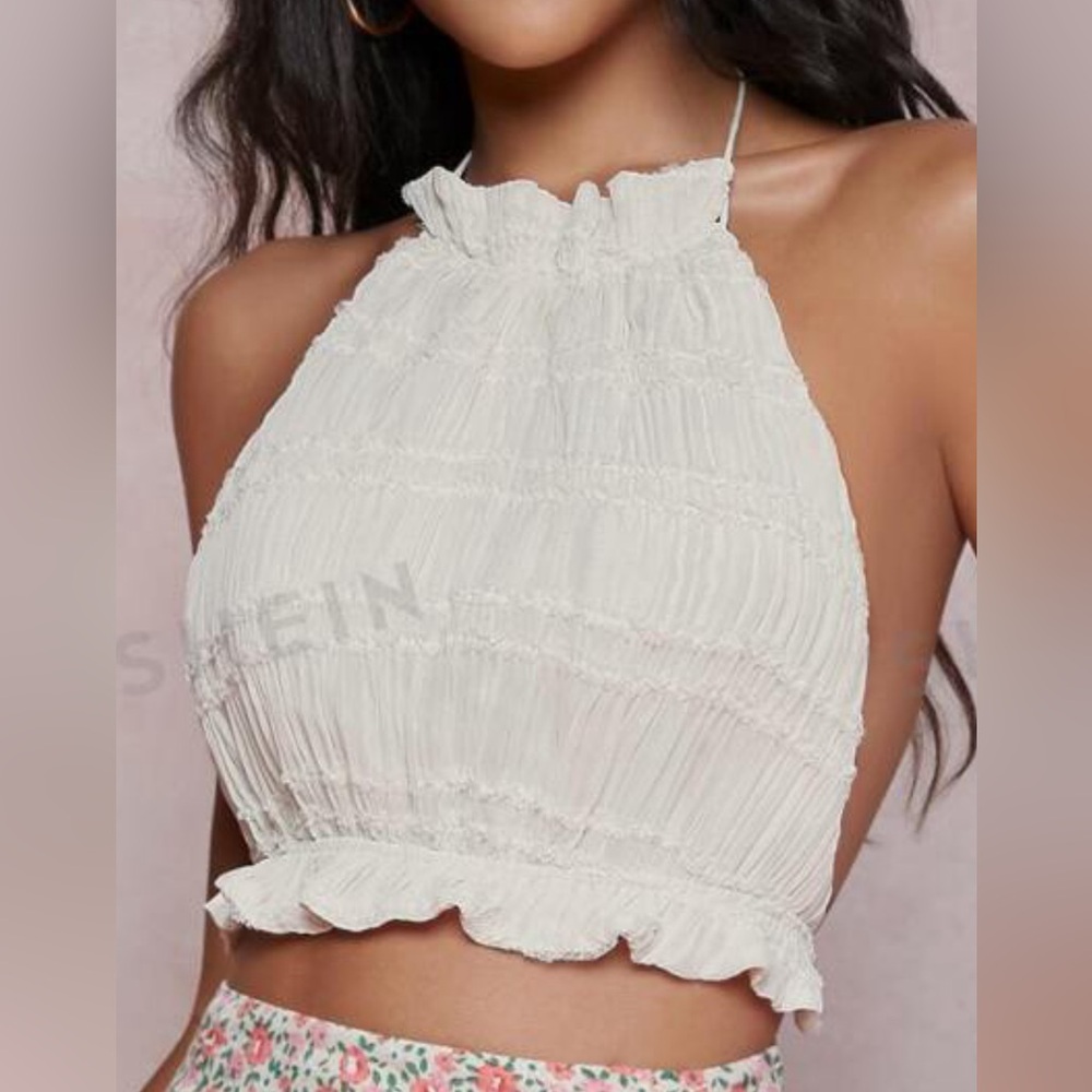 HALTER TOP SHN!!